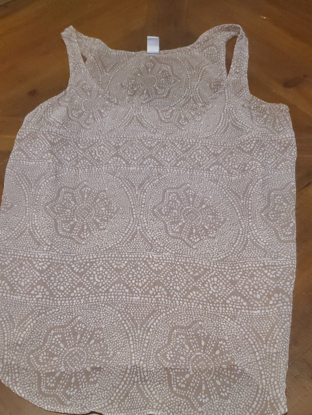 Old Navy Taupe Floral Scoop Neck Tank